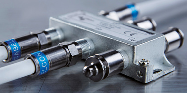 Abzweiger und Verteiler bei K + S Elektroservice GmbH in Potsdam