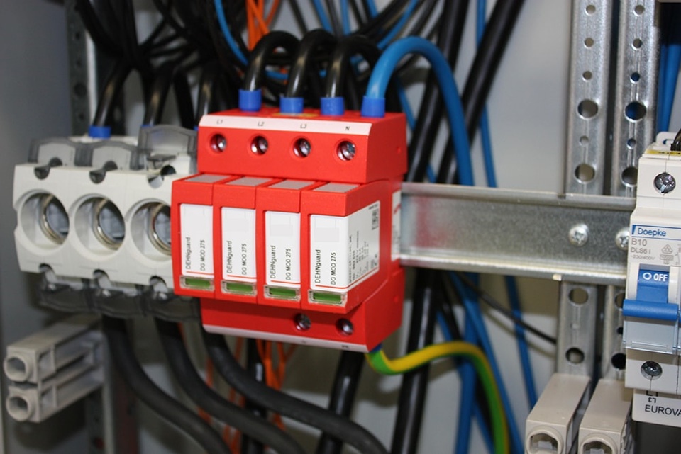 U berspannungsschutz bei K + S Elektroservice GmbH in Potsdam